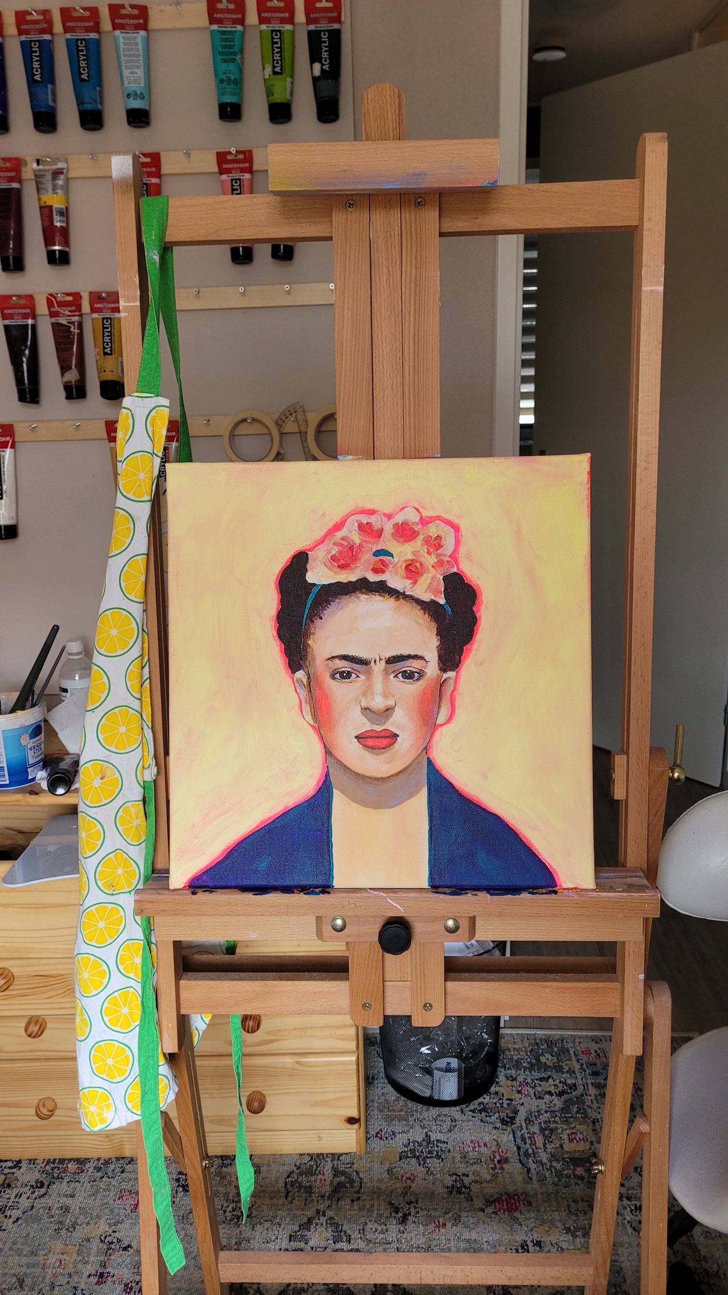 "It's Frida"